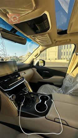 تۆیۆتا لاند کروزەر